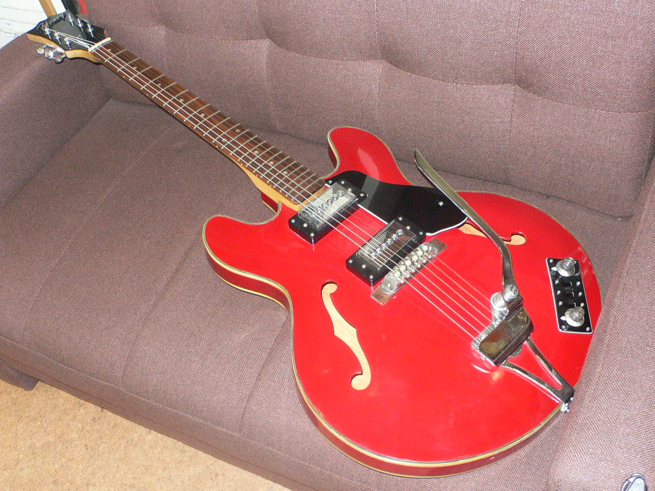 エレキギターコレクション 8「FIRSTMAN 型番不明品」 : 全部宝物