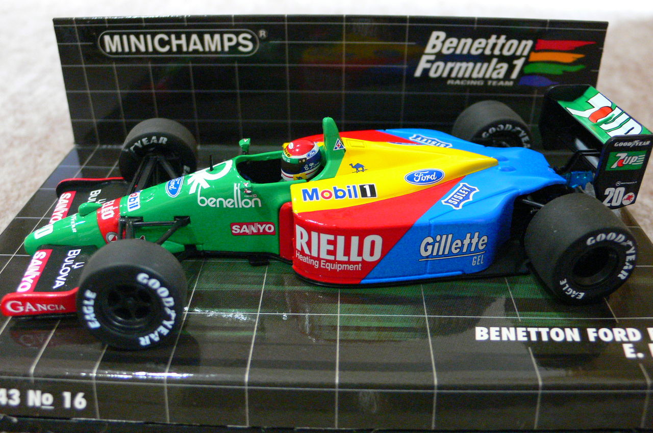 ミニチャンプス　F1ベネトンミニカー　 2台セット Yahoo!オークション -「ベネトンf1」(ミニチャンプス) (自動車