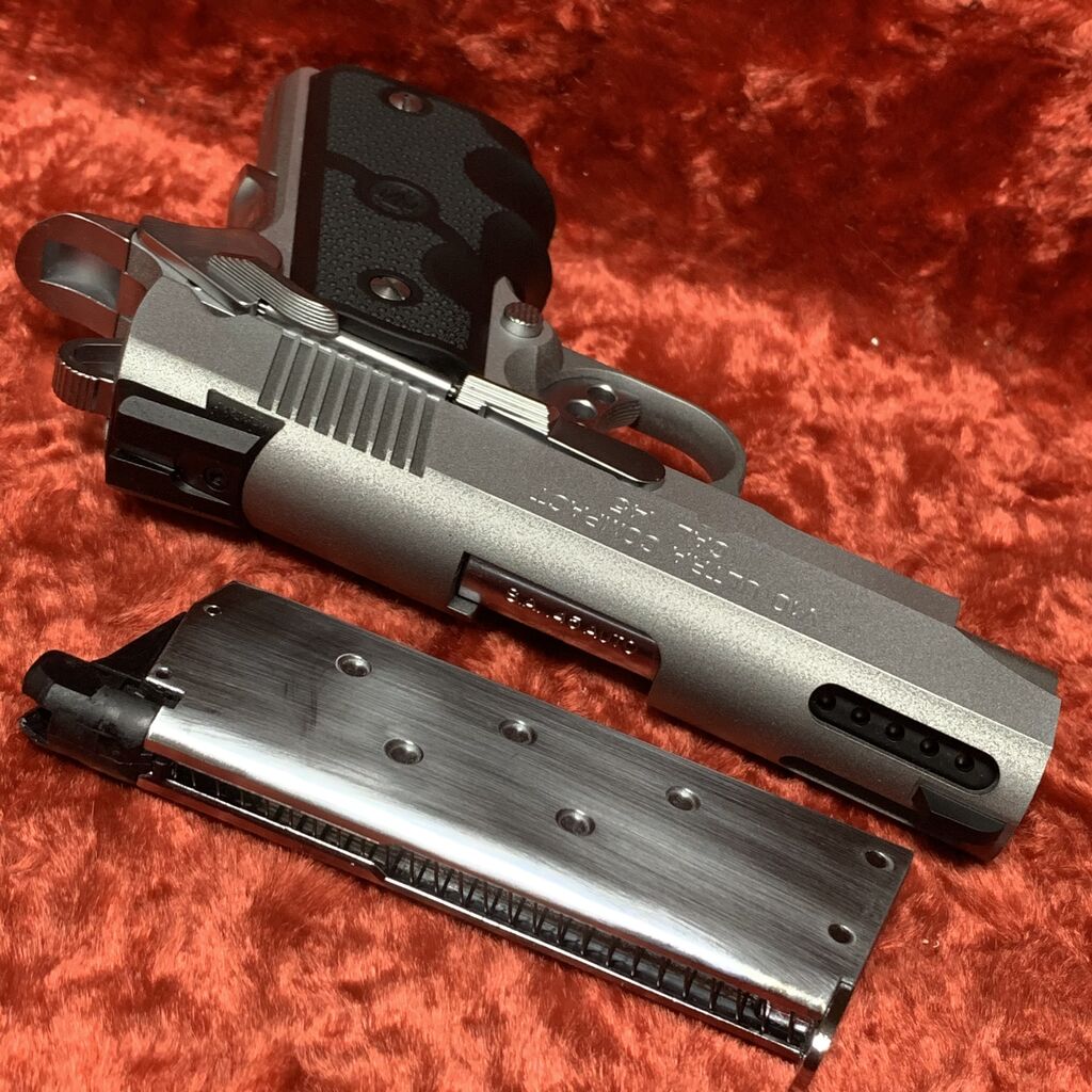 エアガンコレクション 33「東京マルイ V10ウルトラコンパクト