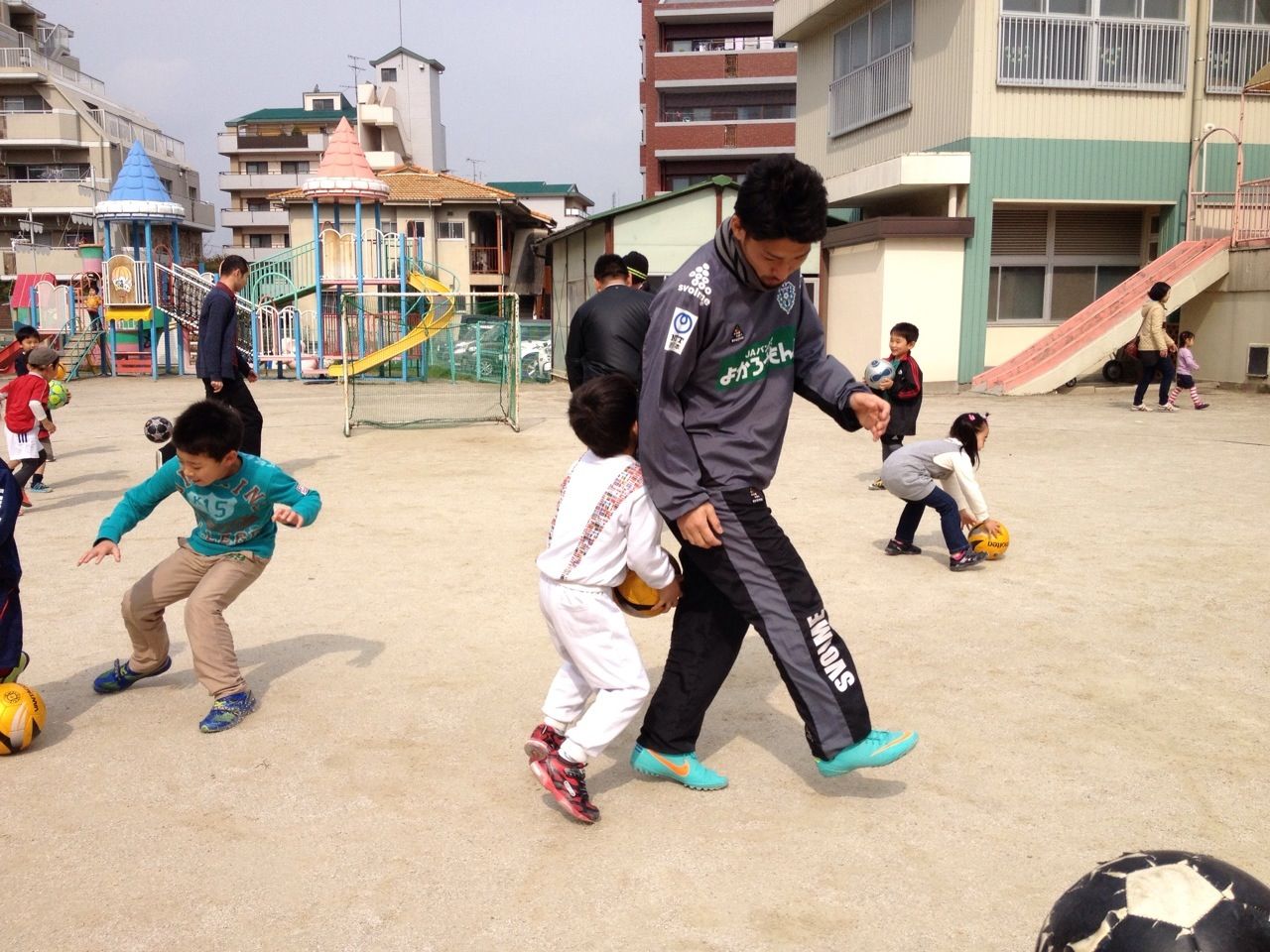 アビースクールin野間 花畑幼稚園 アビスパ福岡ホームタウン活動blog