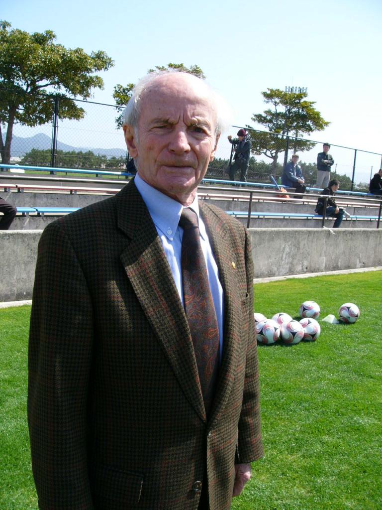 デットマール・クラマーさん来福 : アビスパ福岡ホームタウン