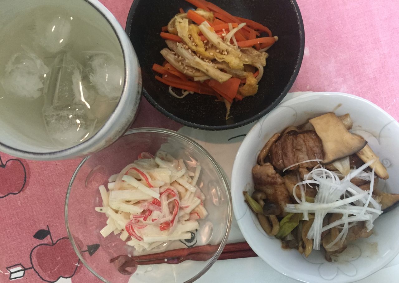 晩御飯備忘録 意外と高い豚バラ肉 三十路女の酒と食と旅 晩御飯備忘録 意外と高い豚バラ肉 三十路女の酒と食と旅