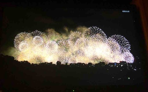 5D5E7BDF-9F41-42F1-9C86-55614943B185