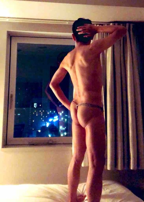 6EF24CD5-7404-4F73-AE40-C19C0A5B8C21