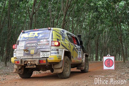 737662_419564984778344_575072319_o