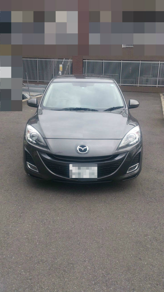 車買いました マツダのaxela アクセラ です とてもかっこいいです けんいちのきままな日記