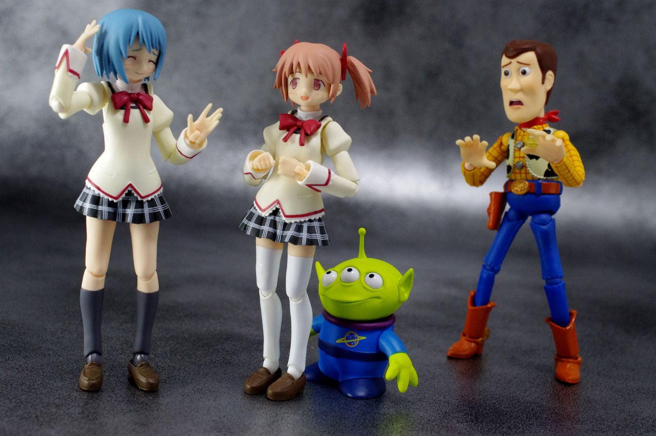 リボルテック ピクサー フィギュア コレクション ウッディ リボルテック ピクサーフィギュアコレクション ウッディ