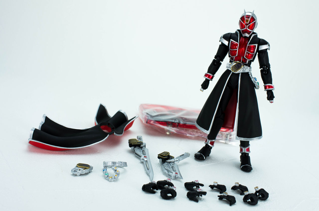 S.H.Figuarts 仮面ライダーウィザード フレイムスタイル