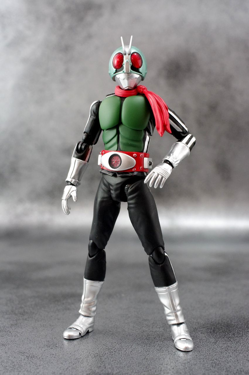 S H フィギュアーツ 仮面ライダー新1号 レビュー ほっぱーの玩具な日々 S H フィギュアーツ 仮面ライダー新1号 レビュー ほっぱーの玩具な日々