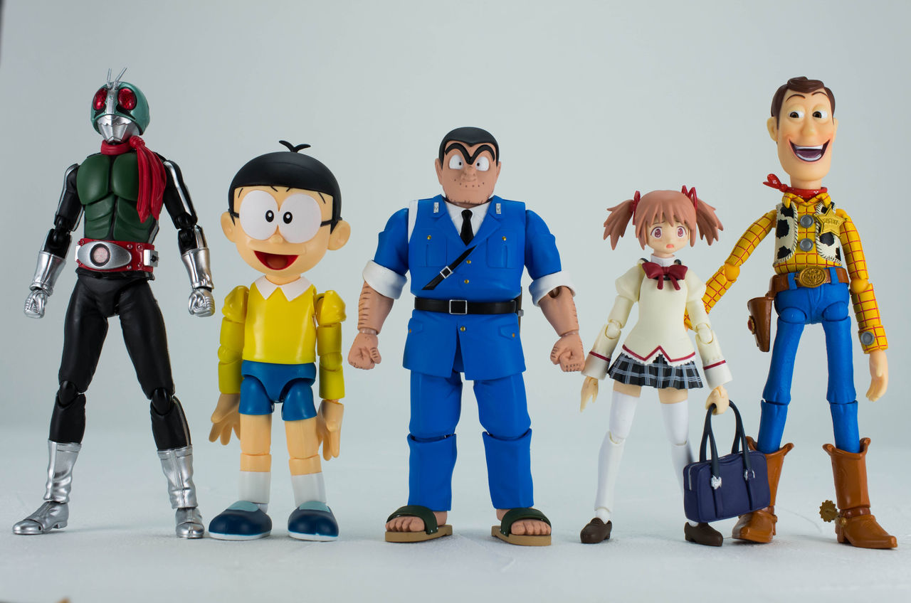 Amazon.co.jp: TAMASHII NATIONS S.H.フィギュアーツ 両津勘吉