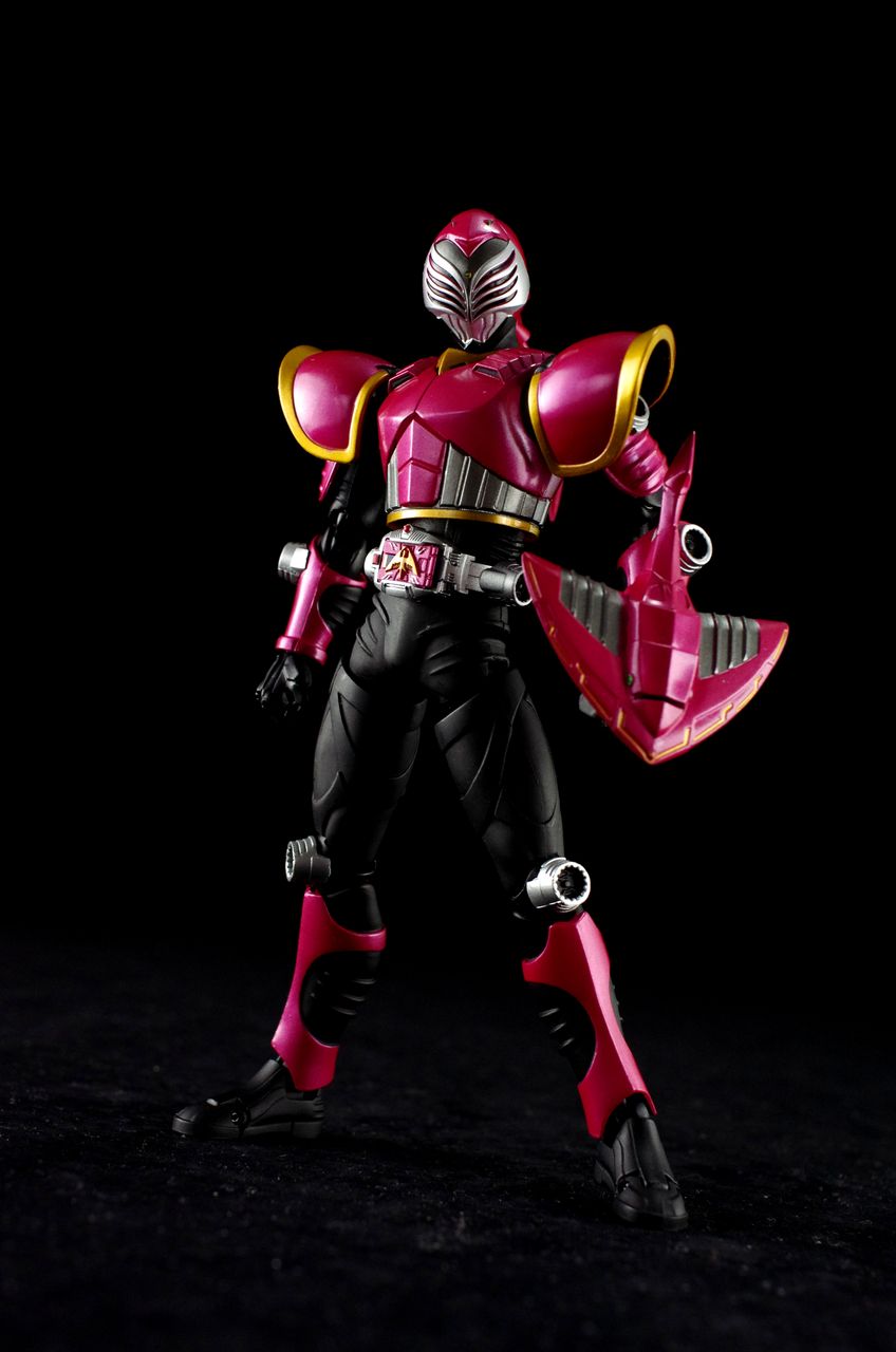 S.H.フィギュアーツ 仮面ライダーライア レビュー : ほっぱーの玩具な日々