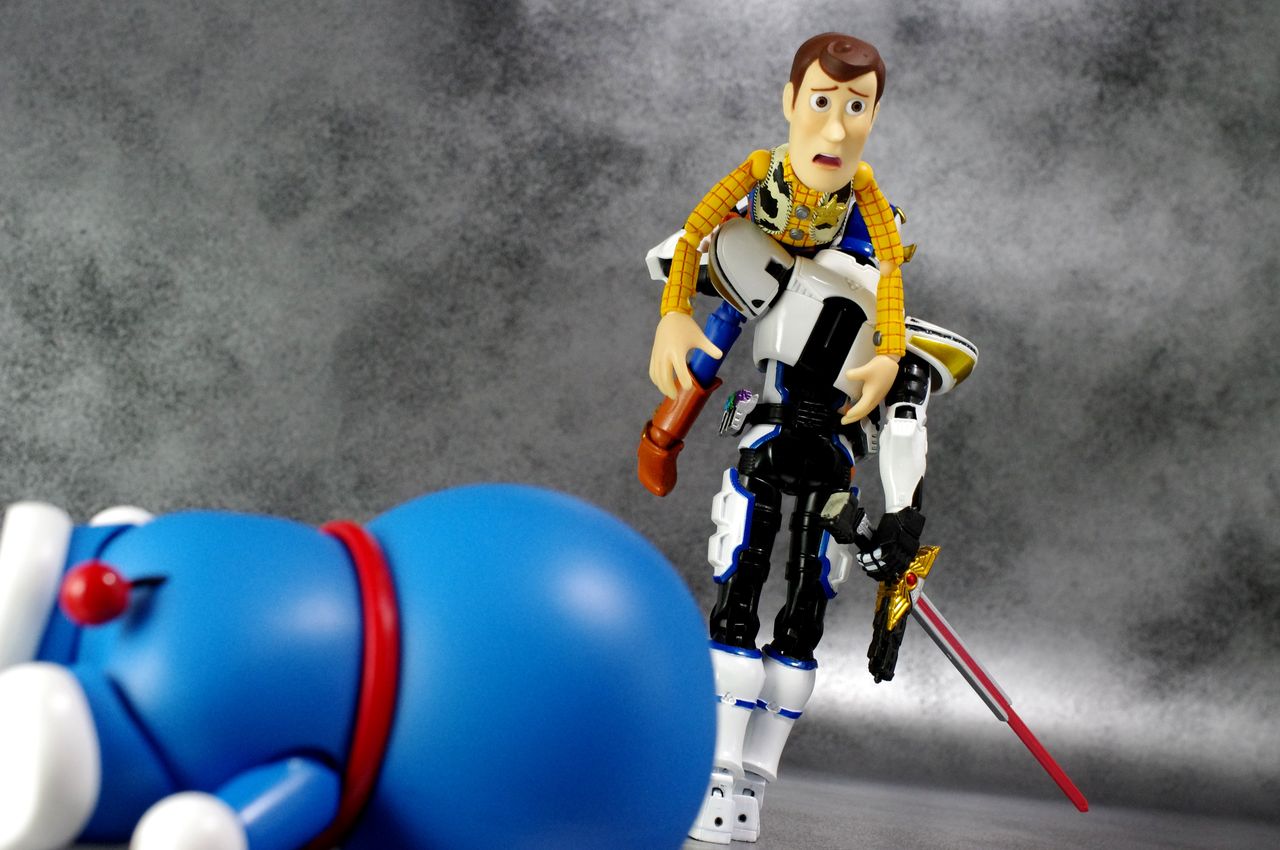 リボルテック ピクサー フィギュア コレクション ウッディ Amazon.co.jp: リボルテックピクサーフィギュアコレクション 005
