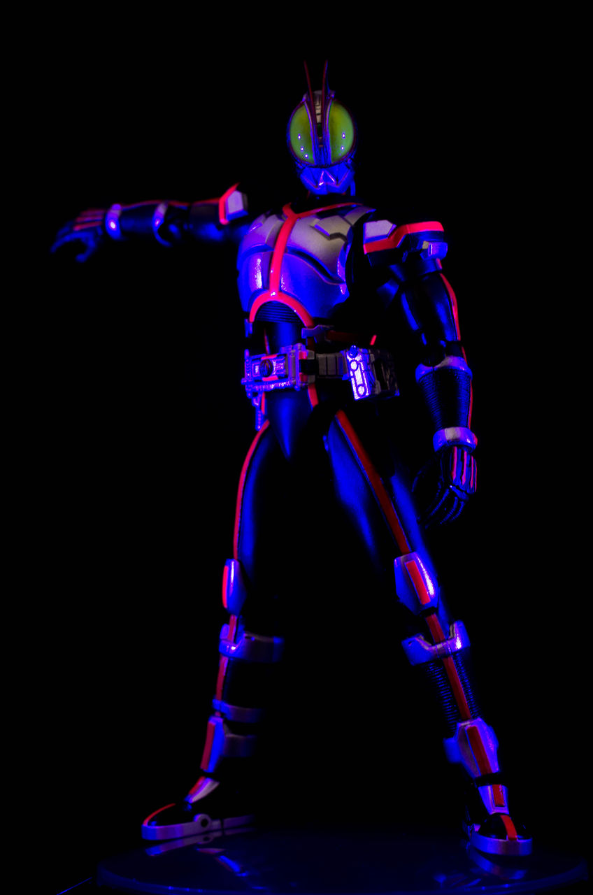 S.H.フィギュアーツ 仮面ライダー555 GLOWING STAGE SET レビュー