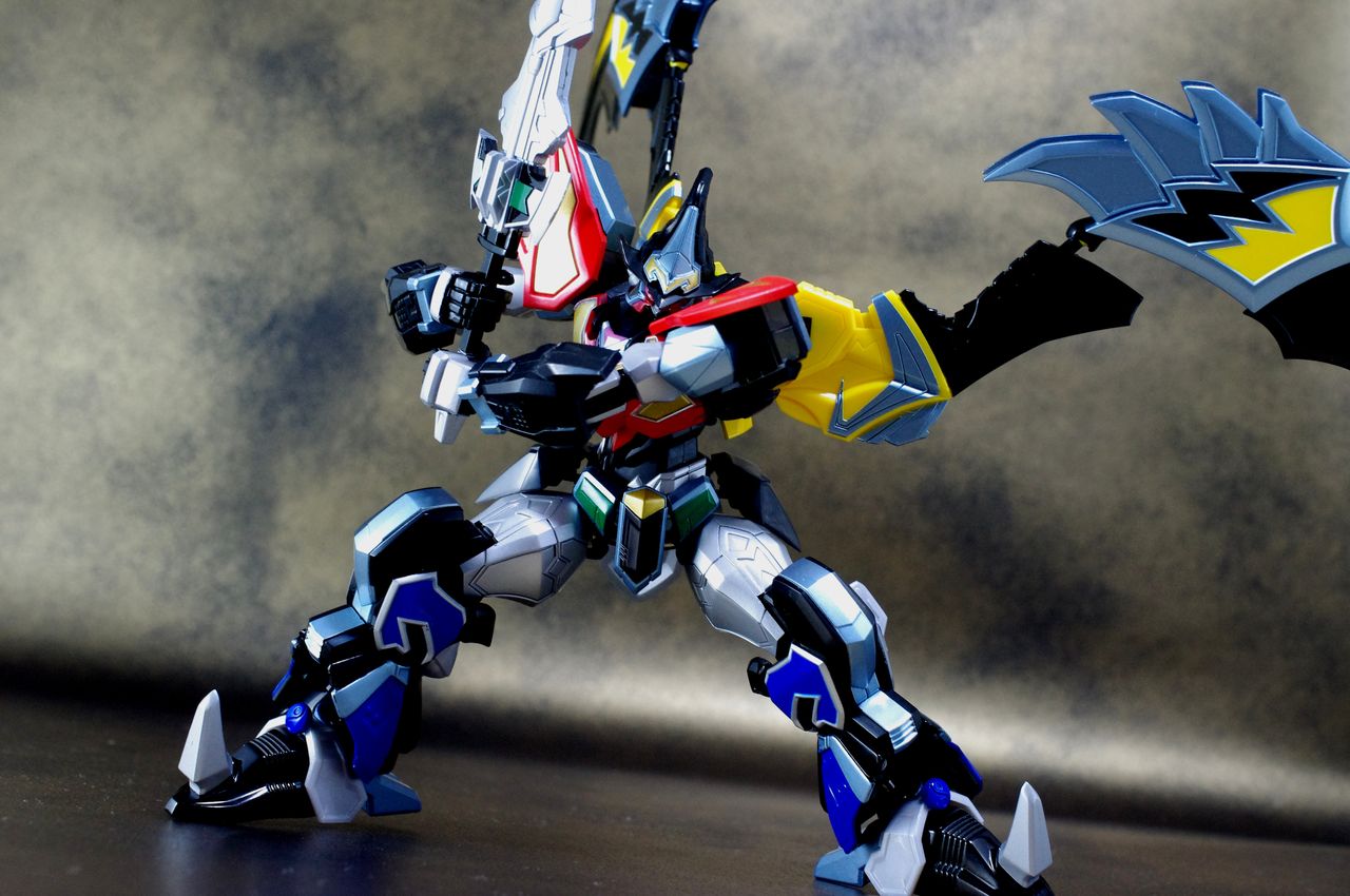 スーパーロボット超合金　マジキング Amazon.co.jp: TAMASHII NATIONS スーパーロボット超合金