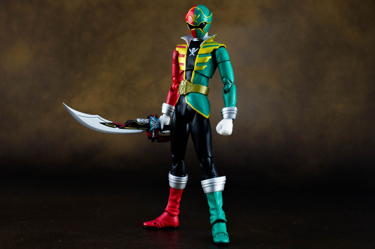 人気が高い S.H.フィギュアーツ ゴーカイクリスマス ほっぱーの : レビュー 特撮