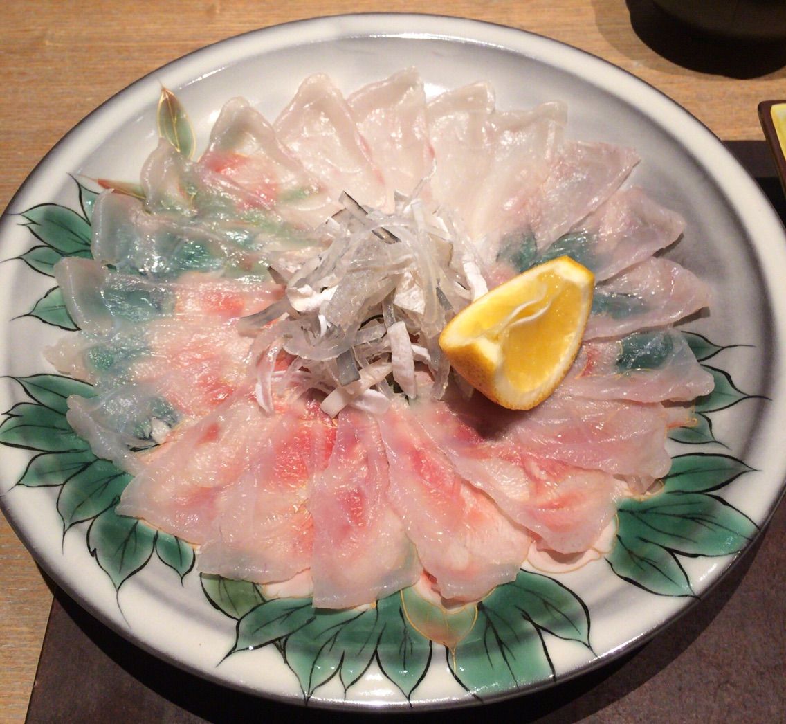 ミシュラン三ツ星料亭で天然フグを食べた正直な感想w 山田屋 東京美食life ミシュラン三ツ星料亭で天然フグを食べた正直な感想w 山田屋 東京美食life