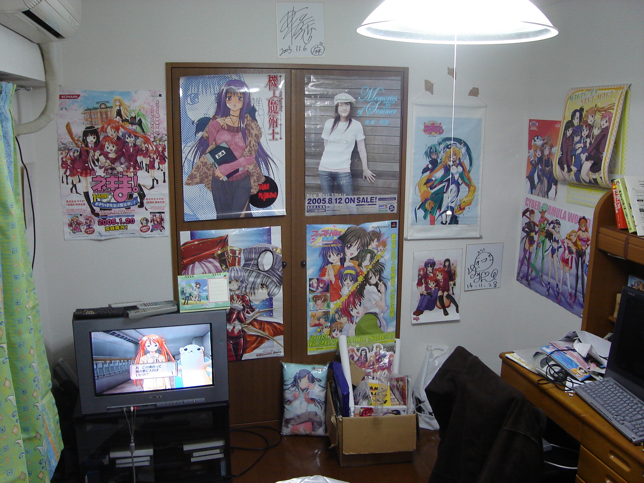 更にオタクっぽい部屋にしてみました ランサーのブログ 更にオタクっぽい部屋にしてみました ランサーのブログ