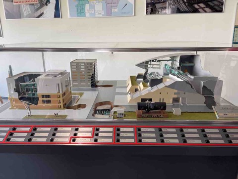 DF1CAD59-1D93-4AB9-8D21-2C6EE99F79F1