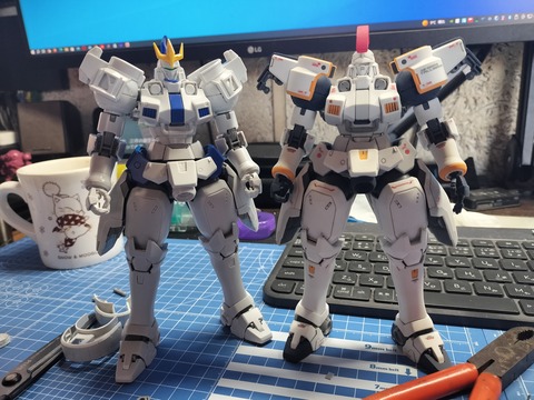 MG トールギスIII 制作② : 飛ぶ前に助走! ロボプラ制作日記 ver3.02