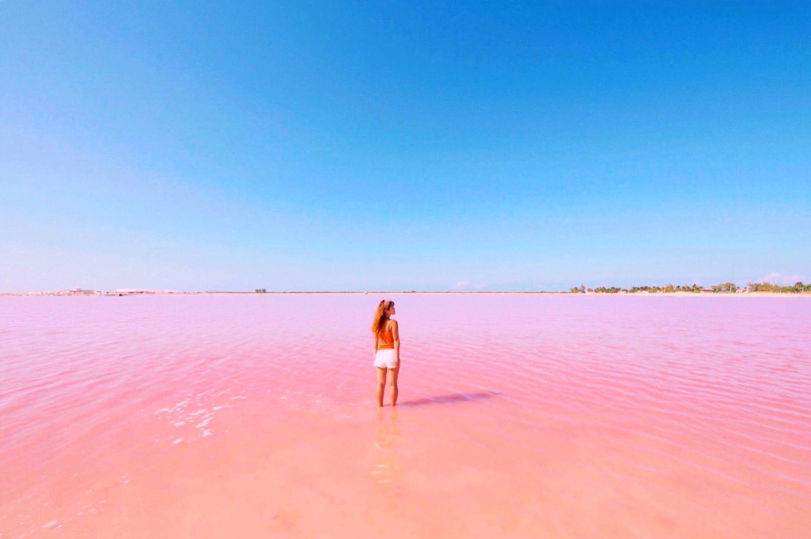 ピンクラグーン 行き方大変だけど 行って良かった場所 世界一周アヤレミ旅 Powered By ライブドアブログ