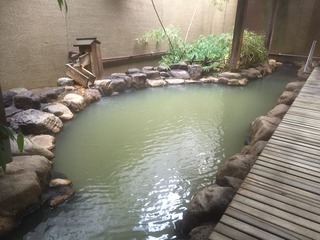 20160923_051650014_iOS
