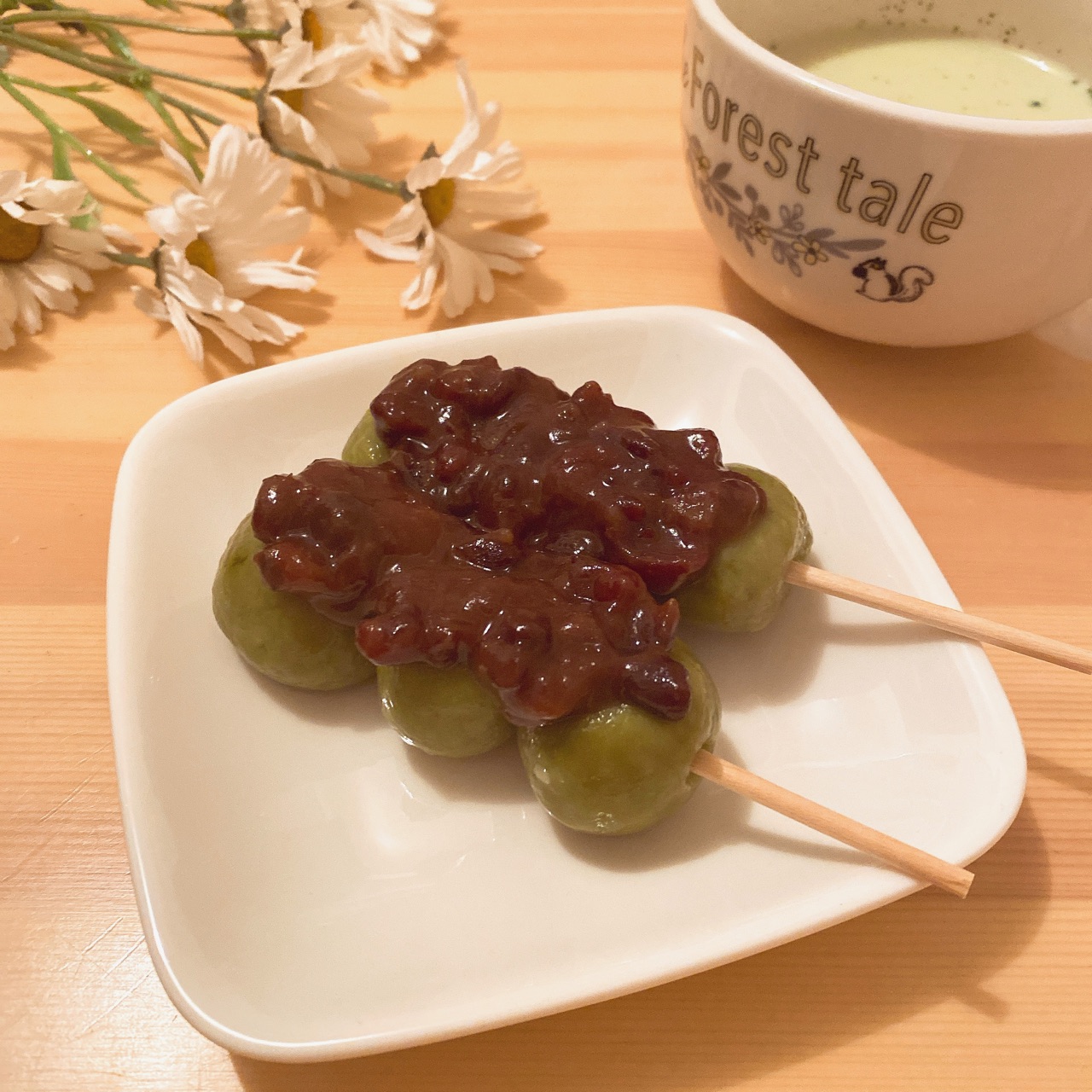 グルテンフリー もちもち ほろ苦い大人の豆乳抹茶ラテ団子とヘルシー甘酒餡 料理家あゆのダイエットごはん