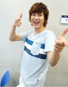 キュヒョンハピバ Love U More キュヒョンハピバ Love U More