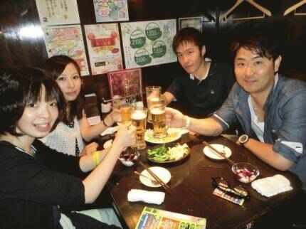オタクの出会いの場アニコンの写真が出回る これワイらが行けば無双できるだろ Az通信