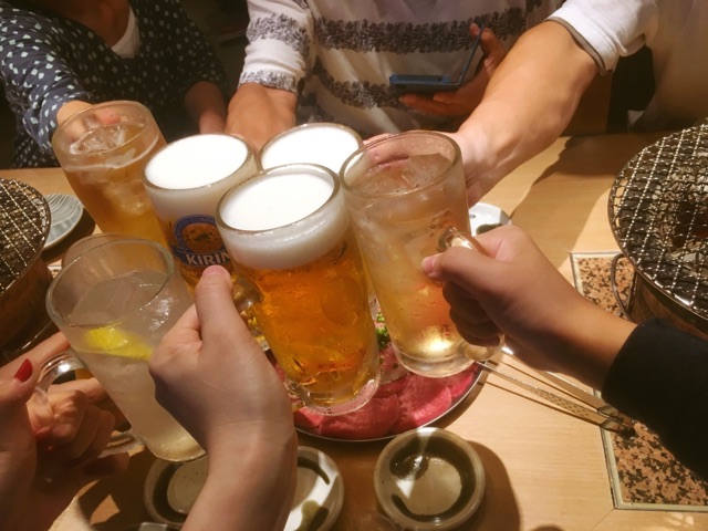 今どき女子中学生から学ぶ スマホ自撮りで２割増しに見える ワザ 持たない暮らし ミニマム生活 ねこと暮らすミニマリスト