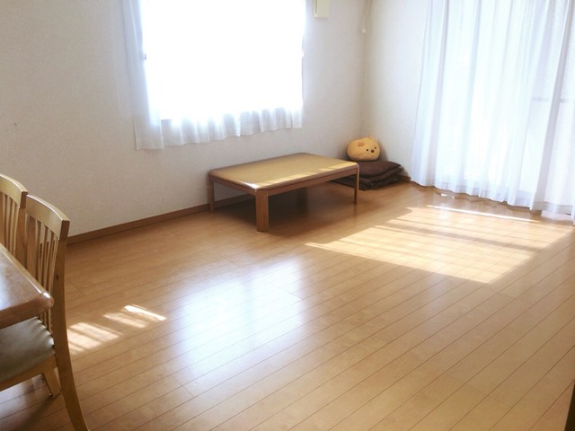 お答えします ミニマム生活の今 昔 こんなにモノがありました 持たない暮らし ミニマム生活 ねこと暮らすミニマリスト お答えします ミニマム生活の今 昔 こんなにモノがありました 持たない暮らし ミニマム生活 ねこと暮らすミニマリスト