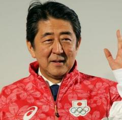 安倍前首相が身内のパーティーで「五輪はやります」発言
