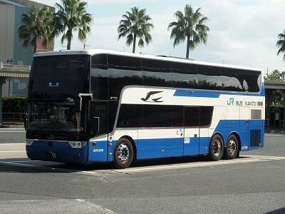 2024年10月6日ジェイアールバス関東 新宿TDR13号（バスタ新宿