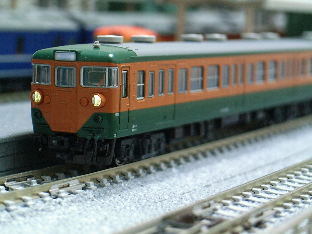 KATO 111系0番台湘南色 7両基本セット Amazon | KATO Nゲージ 111系 0番台 湘南色 基本 7両セット 10-893