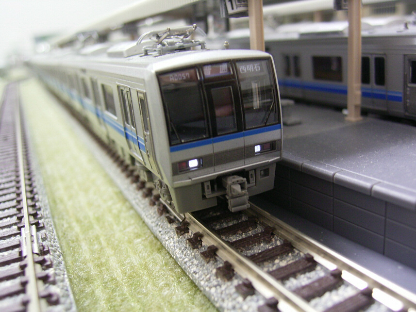 KATO 321系7両セット & TOMIX 207系1000番台への小加工 : 帰ってきて