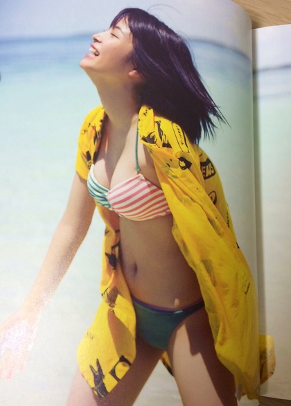 hirose-suzu-1009-namaiki-oppai