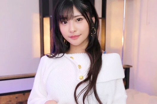 似鳥日菜 VR｜天井見下ろし＆地面特化！上下から楽しむ圧倒的臨場感