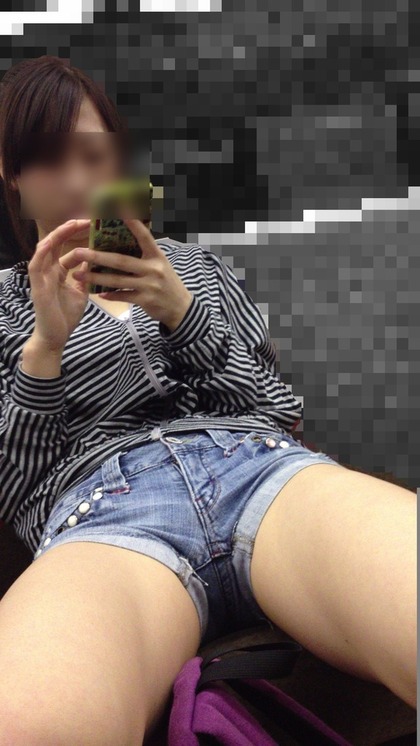 minisuka-futomomo_09293