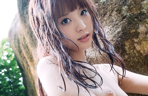 momonogi kana_0921_top