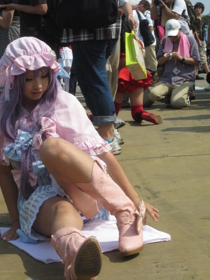 enako_cos5
