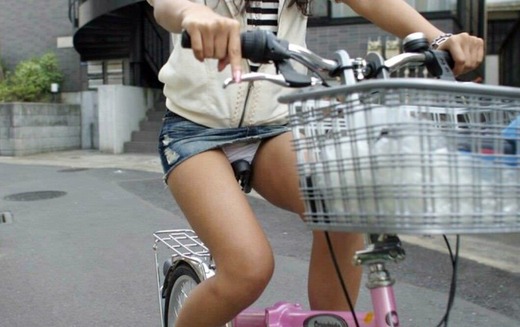 街撮りエロ画像