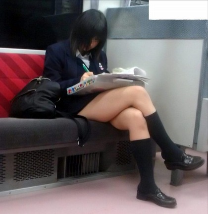 minisuka jk densha