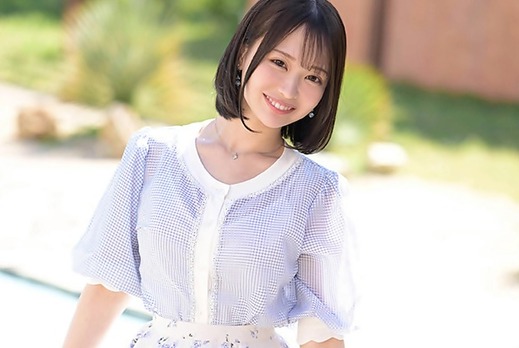 堀北桃愛の印象的な瞬間、美しいシルエット