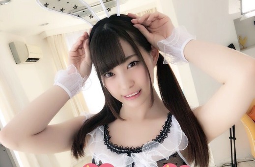 美谷朱里