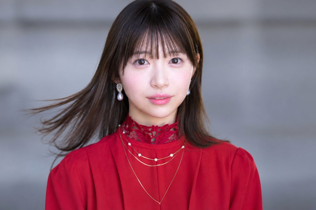 白石るな AVデビュー｜元芸能人ならではの存在感あふれるお姉さん