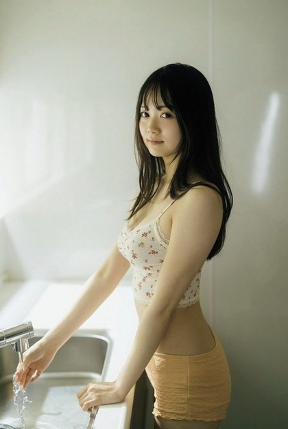 黒田楓和 グラビア_1