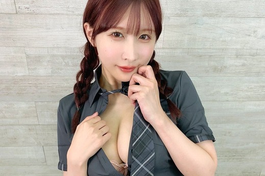 うんぱい 学園コス作品｜生徒会長が魅せる距離感の変化とは