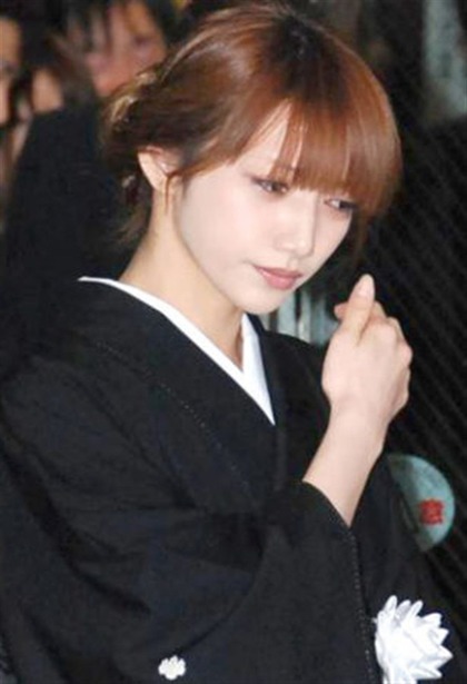 後藤真希 喪服_2