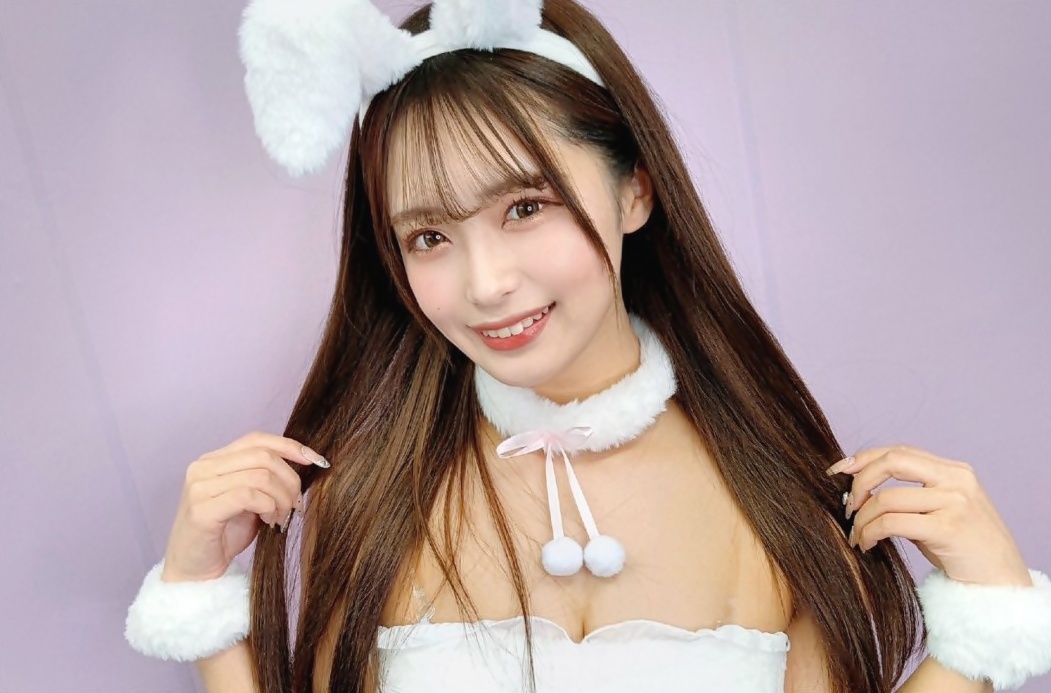 園梨音が魅せる瑞々しく美しい容姿フォト