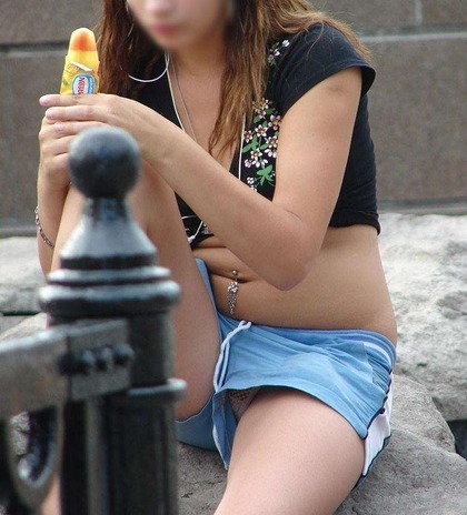 パンツ丸見えエロ7