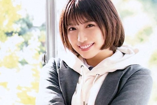 石原希望が魅せる瑞々しい容姿トップ画像